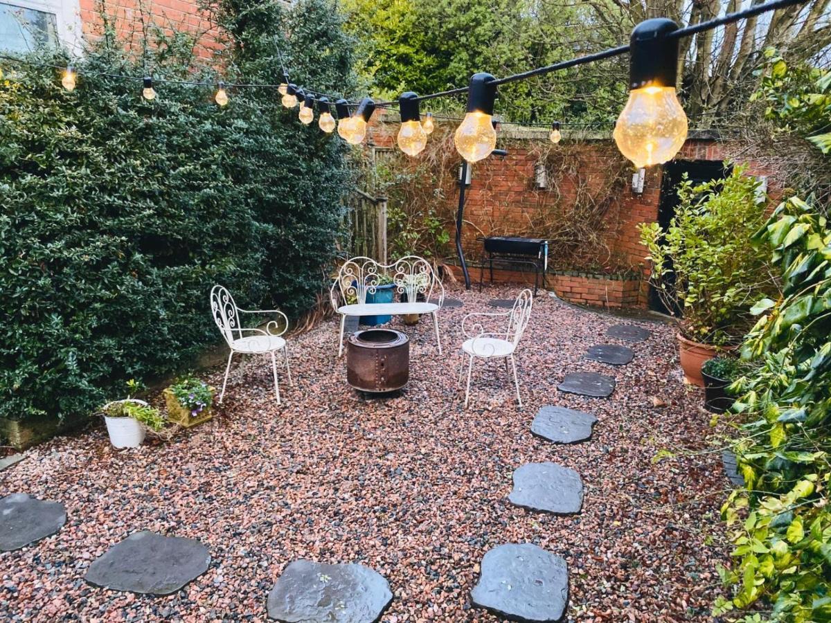 Self Contained Coach House In Leafy South Belfast The Location Is Not Accurate Apartman Kültér fotó